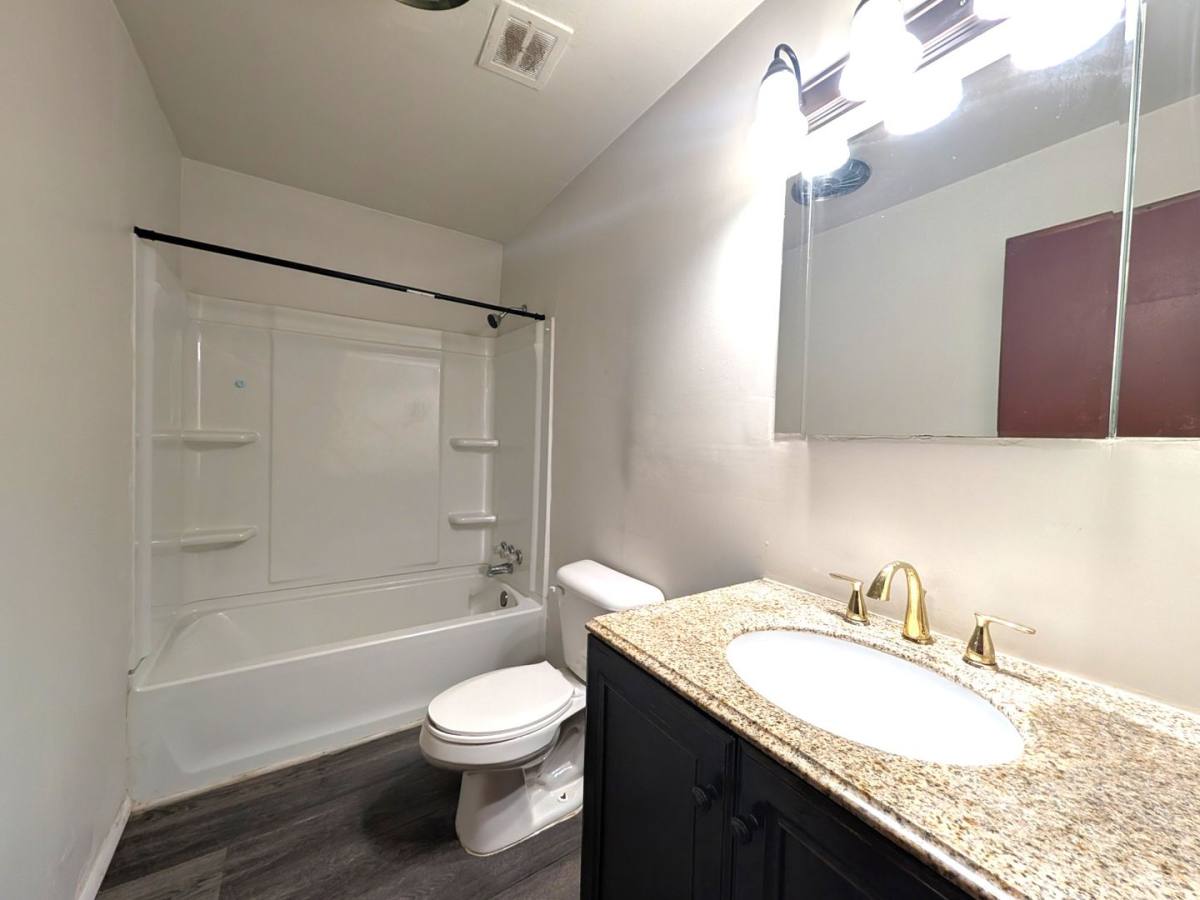 House for rent at 1713 Niblick Ave, Huntsville, AL 35816