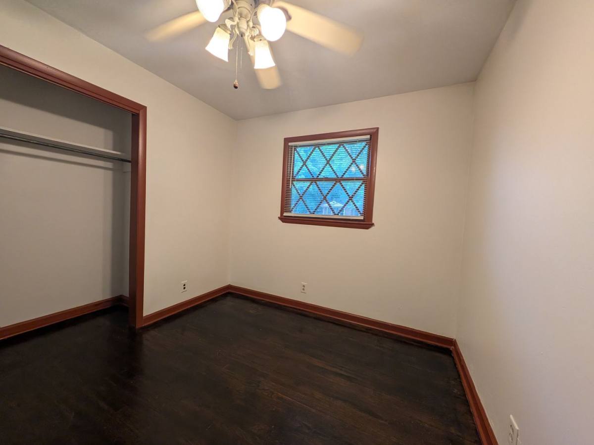 House for rent at 1713 Niblick Ave, Huntsville, AL 35816