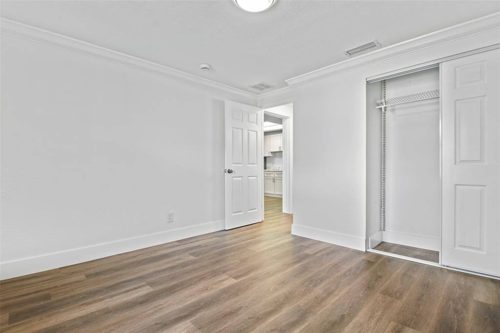 Apartment for rent at 7172 Southgate Blvd, Fort Lauderdale, FL 33321