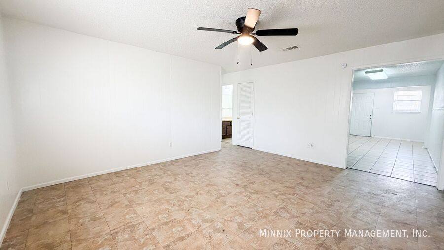 Townhouse for rent at 7304 Ave W #B, Lubbock, TX 79423
