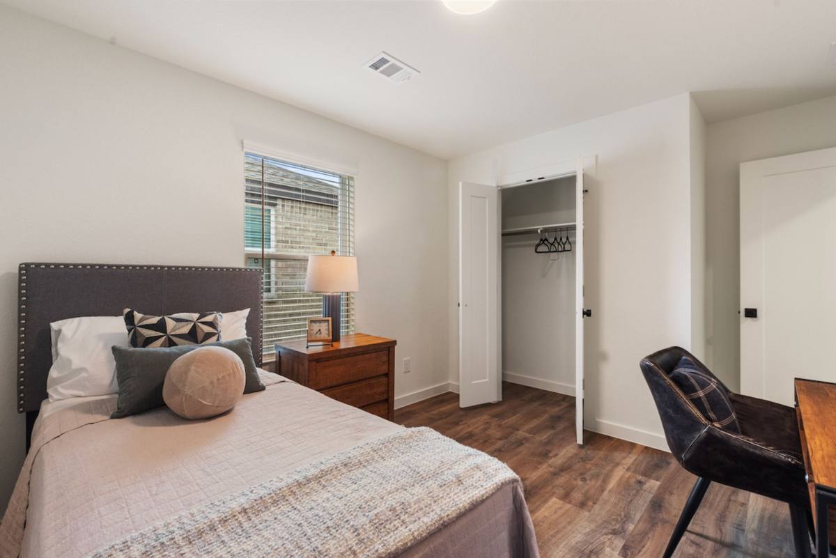 Townhouse for rent at 1818 N Peach Creek Dr, Dayton, TX 77535