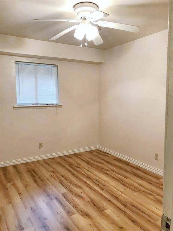 Apartment for rent at 1911 Mimosa Dr, Arlington, TX 76012