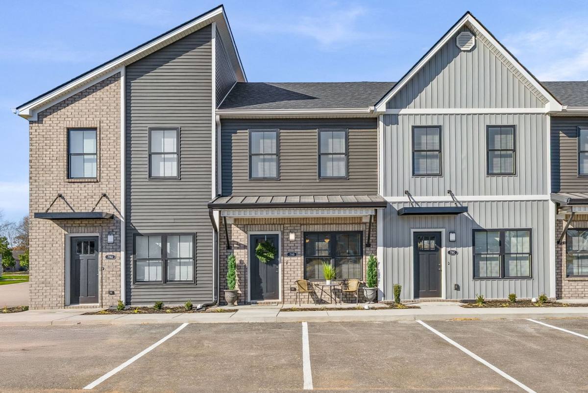 Apartment for rent at 710 Sivley Rd, Hopkinsville, KY 42240