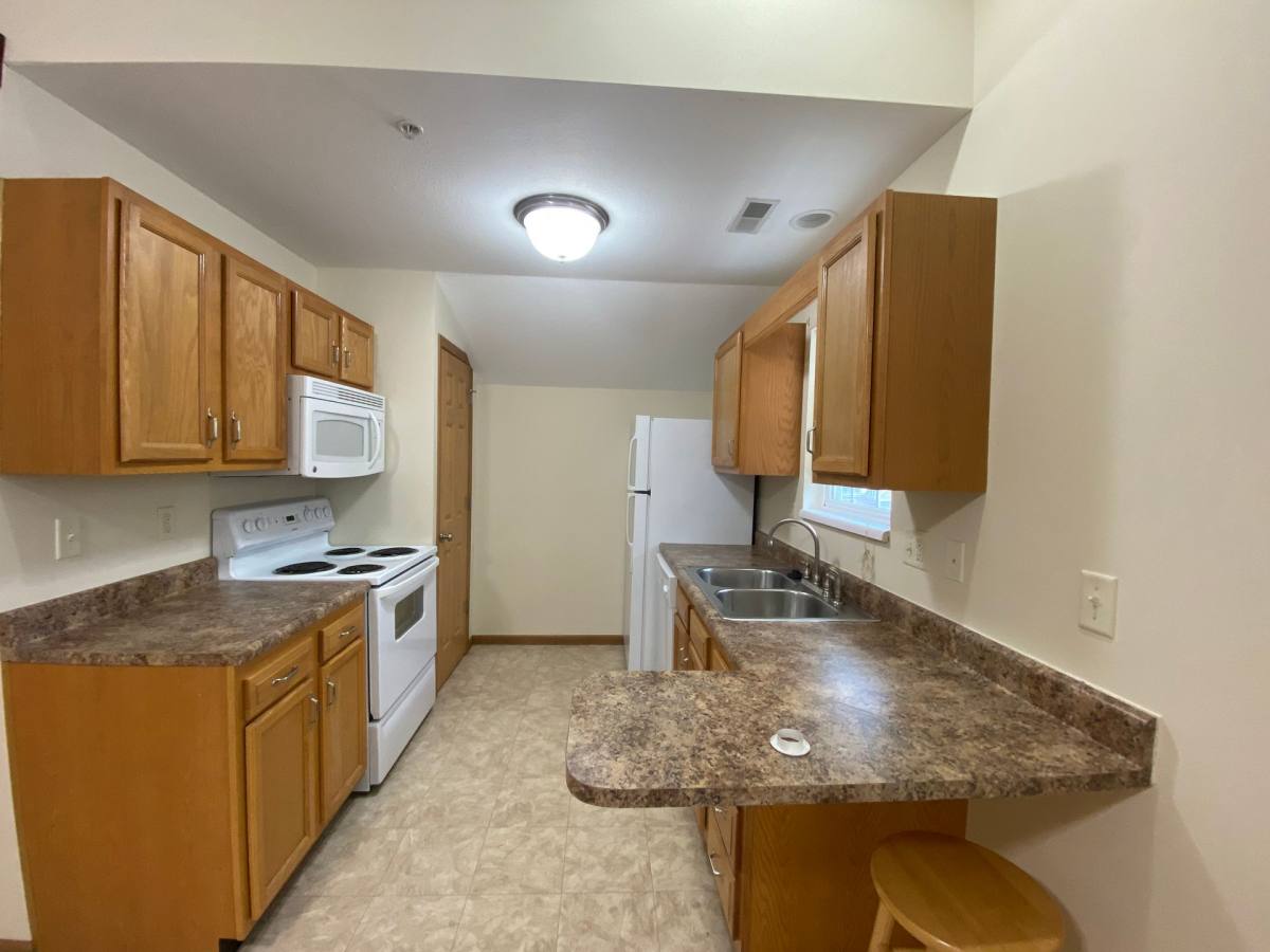 Condo for rent at 1301 Arthur Ave, Charleston, IL 61920