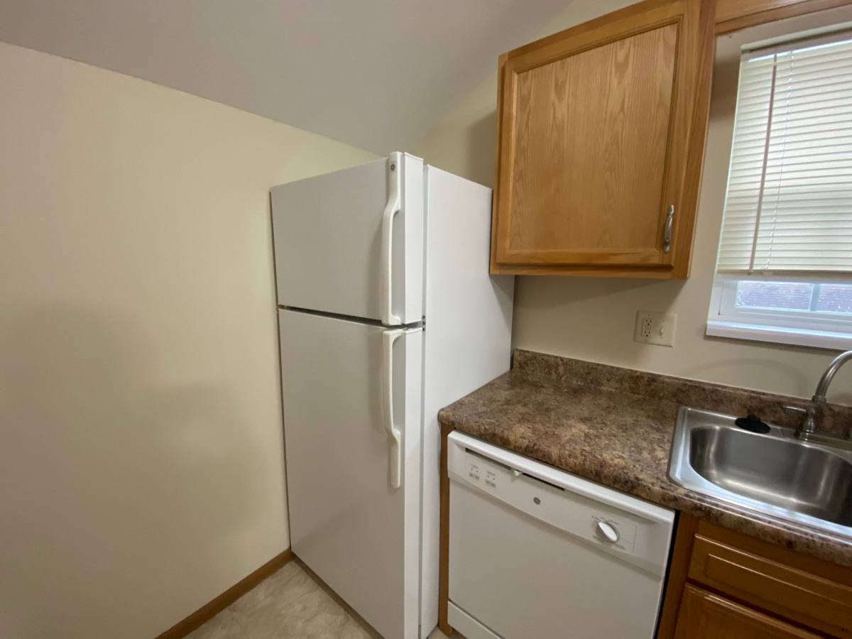 Condo for rent at 1301 Arthur Ave, Charleston, IL 61920