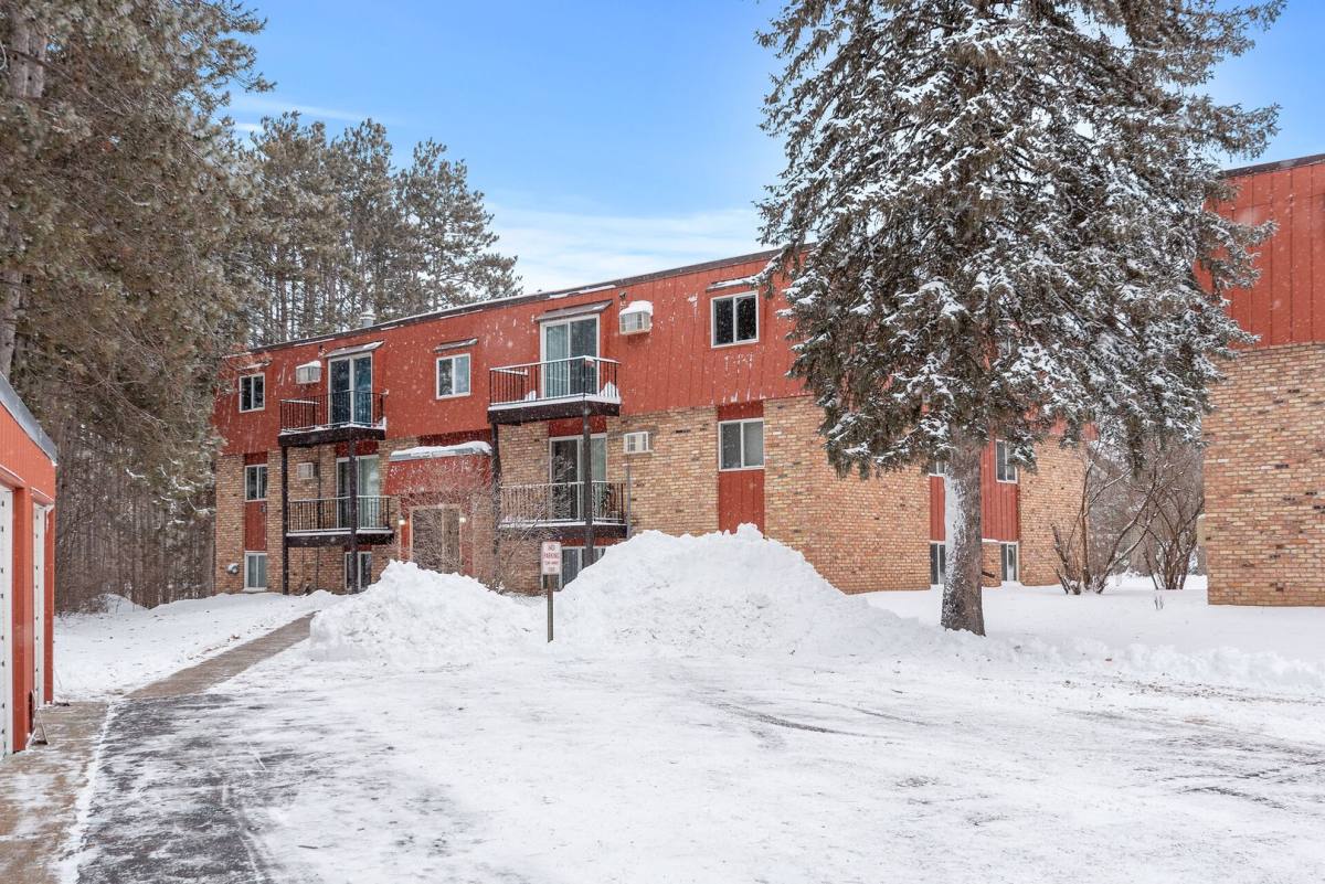 Apartment for rent at 923 W Branch St, Princeton, MN 55371