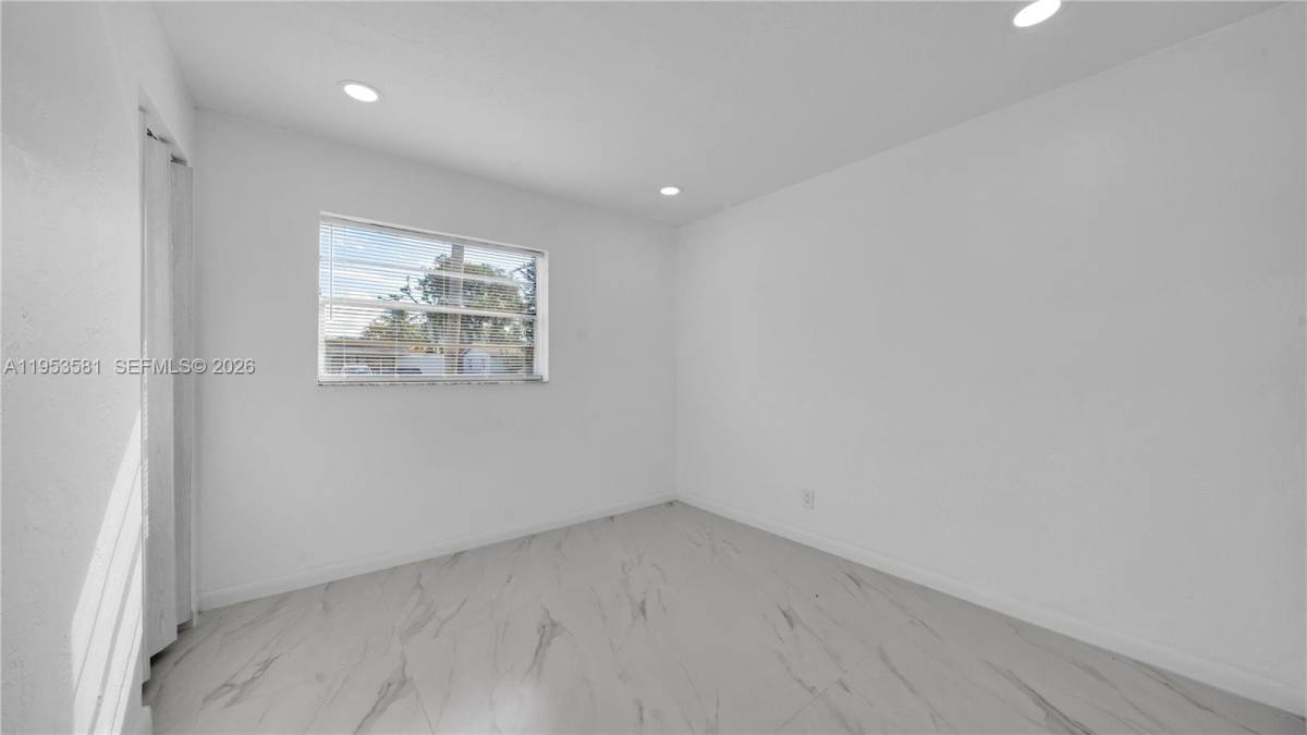 Apartment for rent at 4285 SW 48th Court, Fort Lauderdale, FL 33314