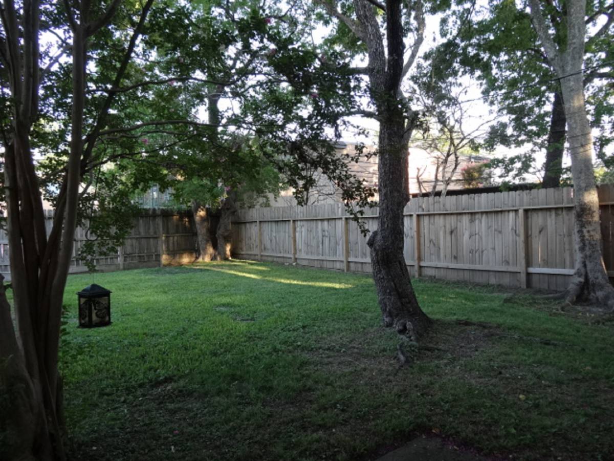 Apartment for rent at 5522 Deep Forest Dr, Houston, TX 77092