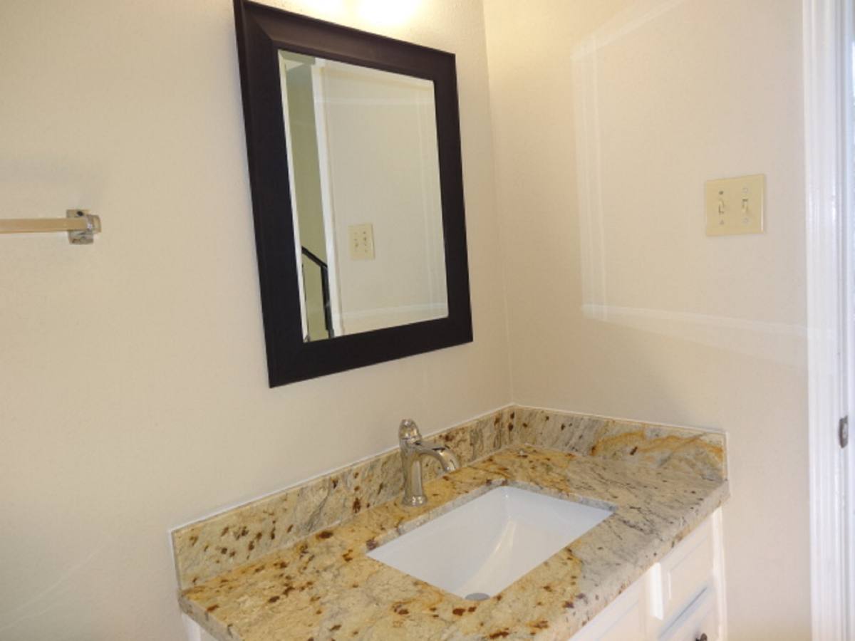 Apartment for rent at 5522 Deep Forest Dr, Houston, TX 77092