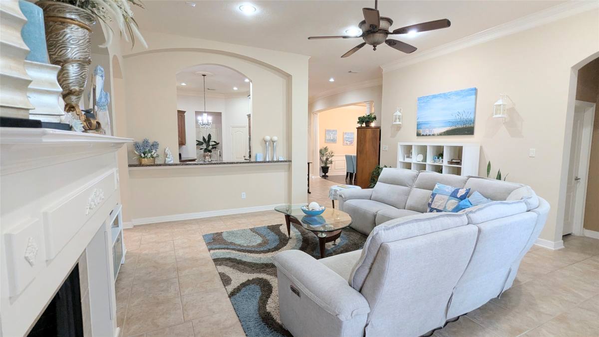 Apartment for rent at 5835 Dusty Heath Court, Katy, TX 77450