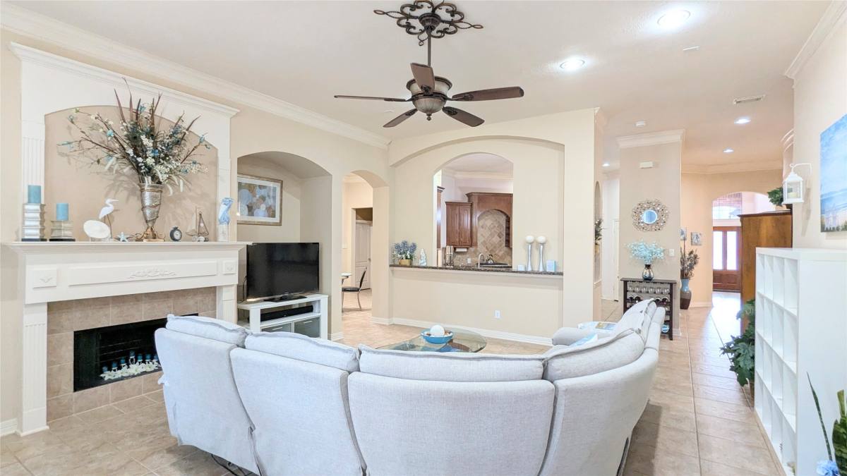 Apartment for rent at 5835 Dusty Heath Court, Katy, TX 77450