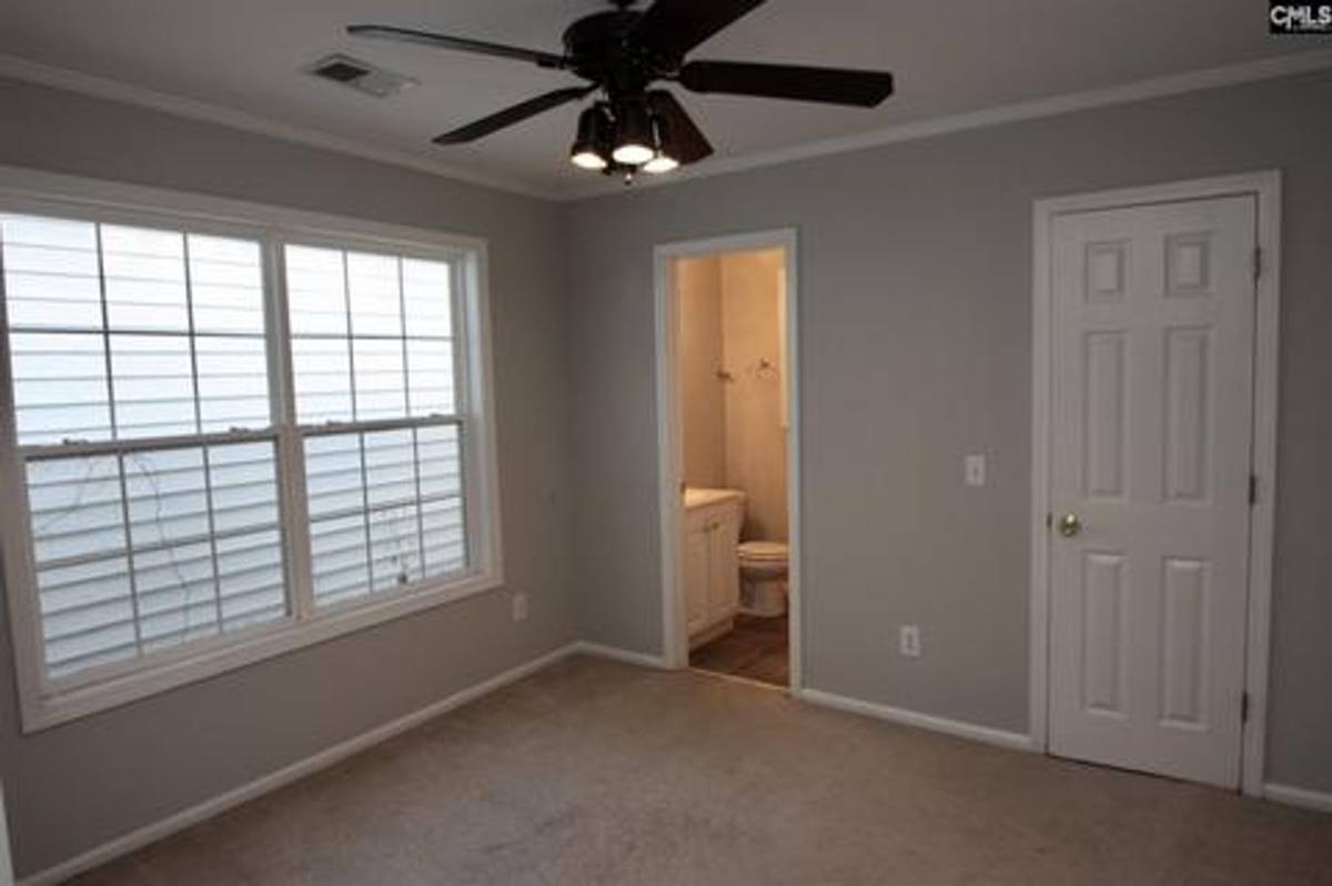 Apartment for rent at 3845 Overbrook Dr #B, Columbia, SC 29205
