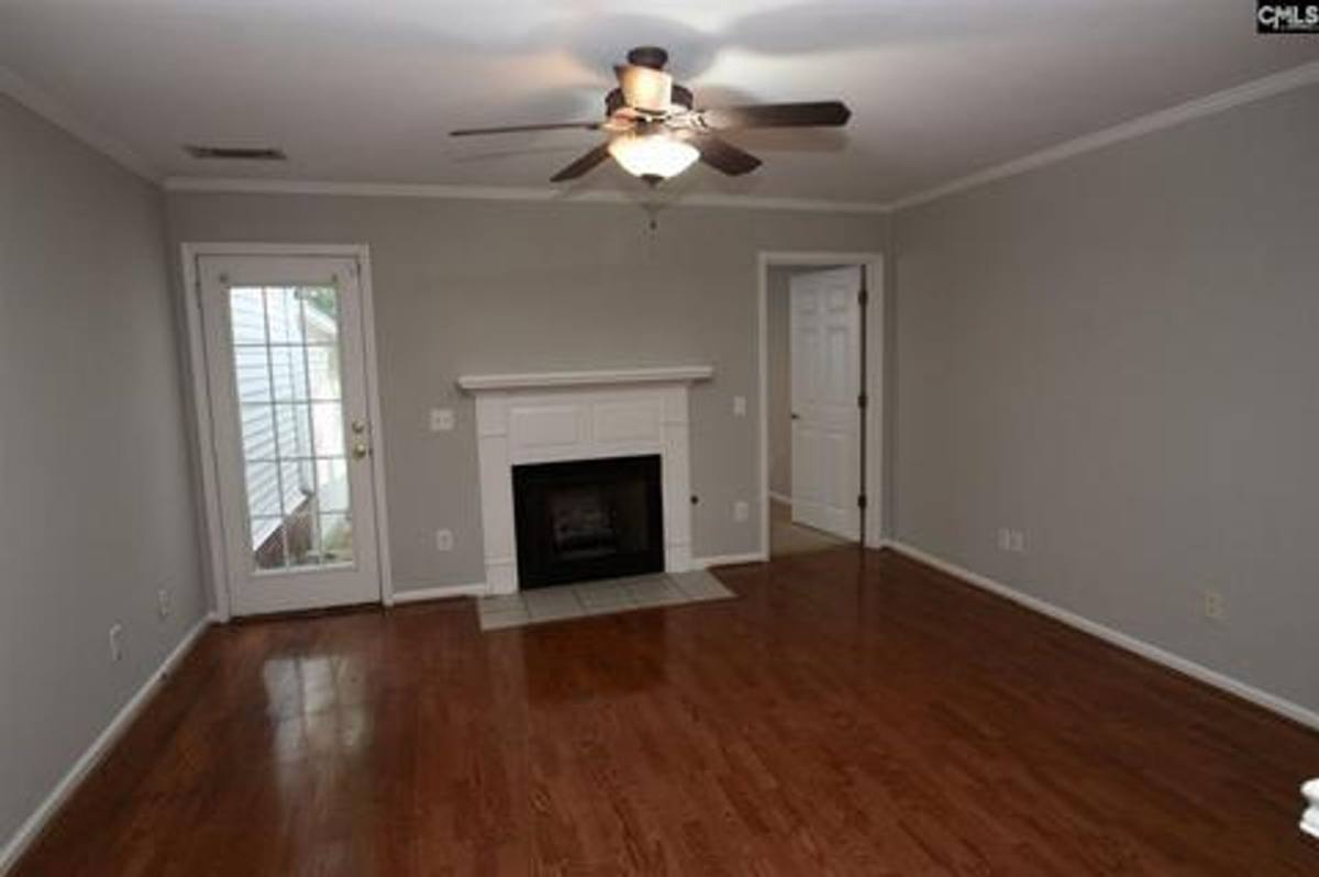 Apartment for rent at 3845 Overbrook Dr #B, Columbia, SC 29205