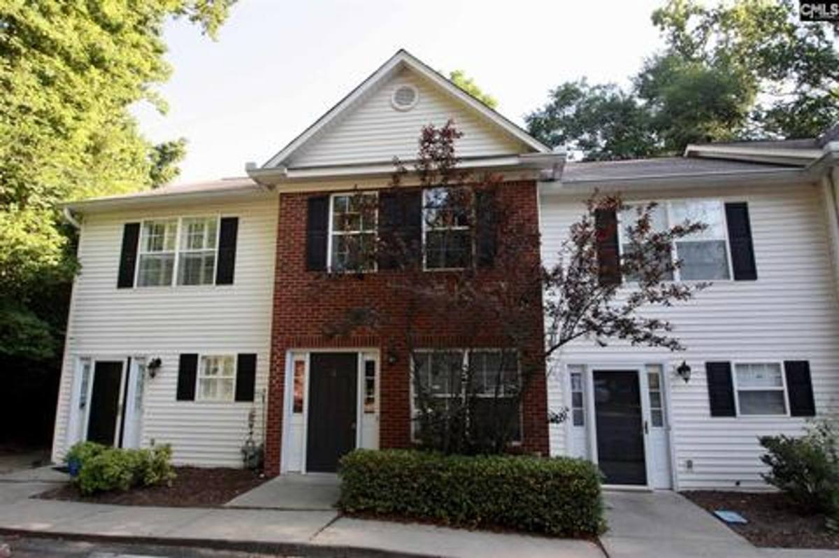 Apartment for rent at 3845 Overbrook Dr #B, Columbia, SC 29205