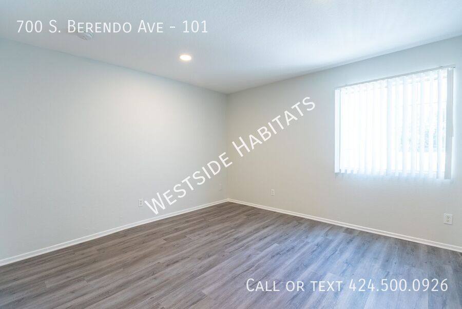 Apartment for rent at 700 S Berendo Ave #101, Los Angeles, CA 90005