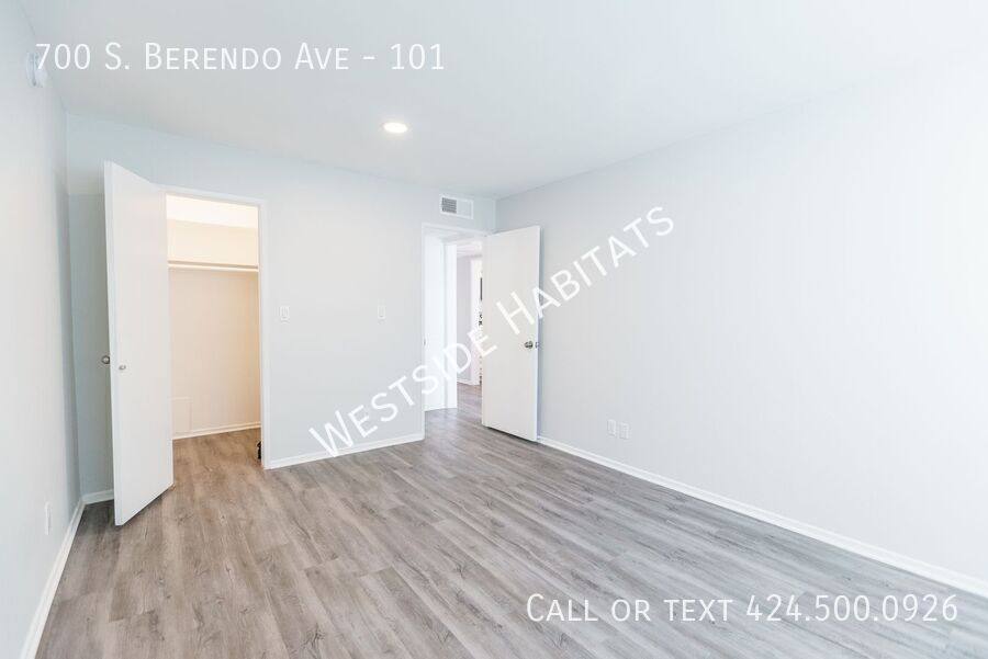 Apartment for rent at 700 S Berendo Ave #101, Los Angeles, CA 90005