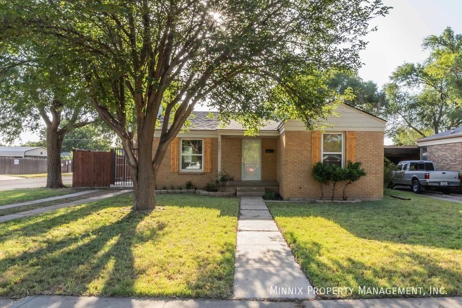 House for rent at 3001 S Monroe St, Amarillo, TX 79109