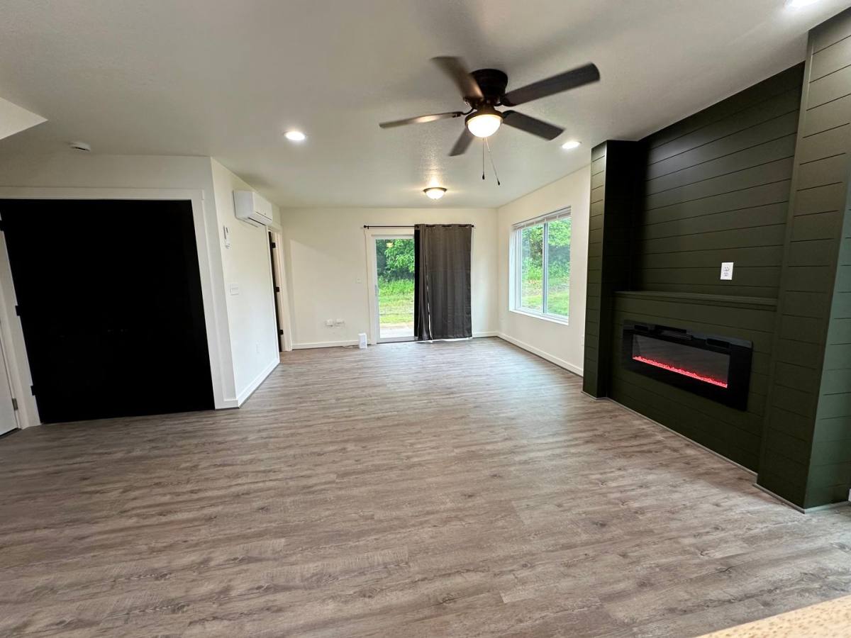 Townhouse for rent at 1350 E 24th St, Sedalia, MO 65301