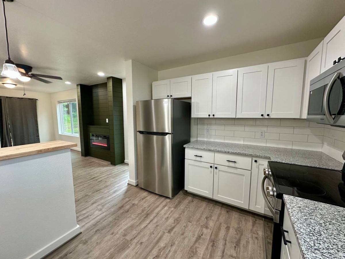 Townhouse for rent at 1350 E 24th St, Sedalia, MO 65301