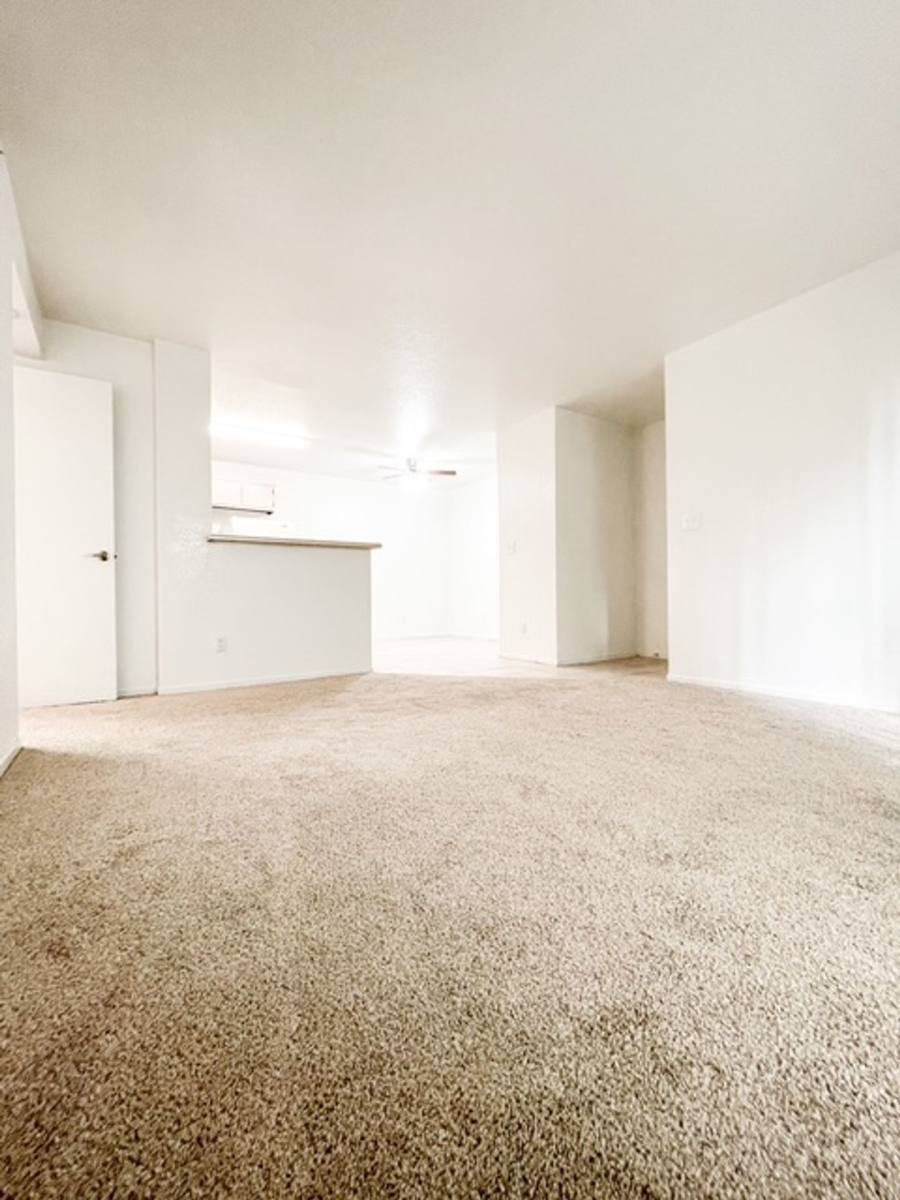 Apartment for rent at 3207 W Shields Ave, Fresno, CA 93722