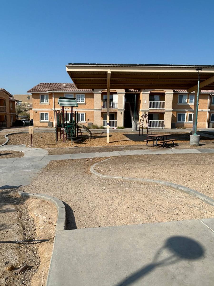 Apartment for rent at 201 N Yucca Ave, Barstow, CA 92311