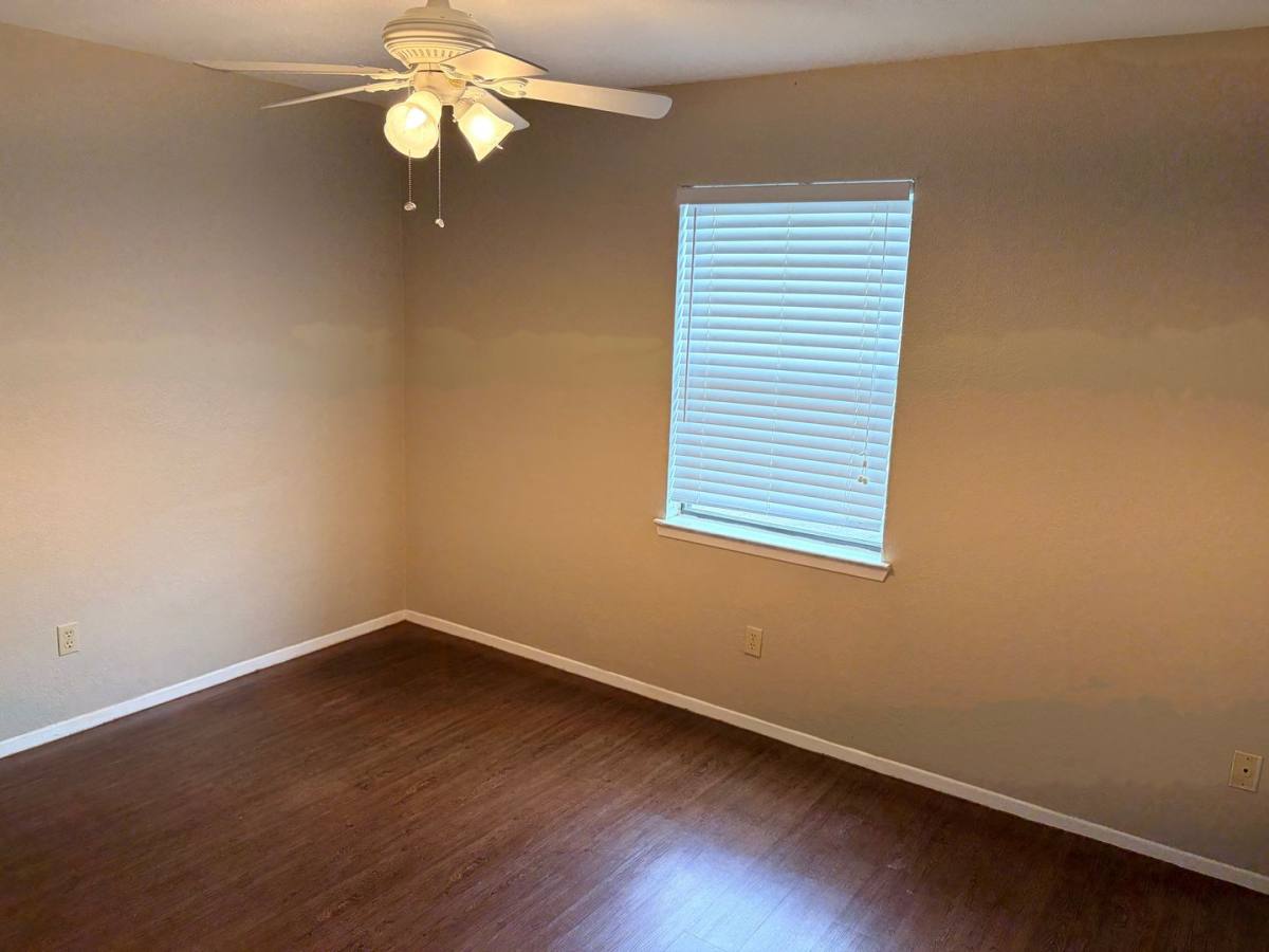 Apartment for rent at 1421 S 12th St, Waco, TX 76706