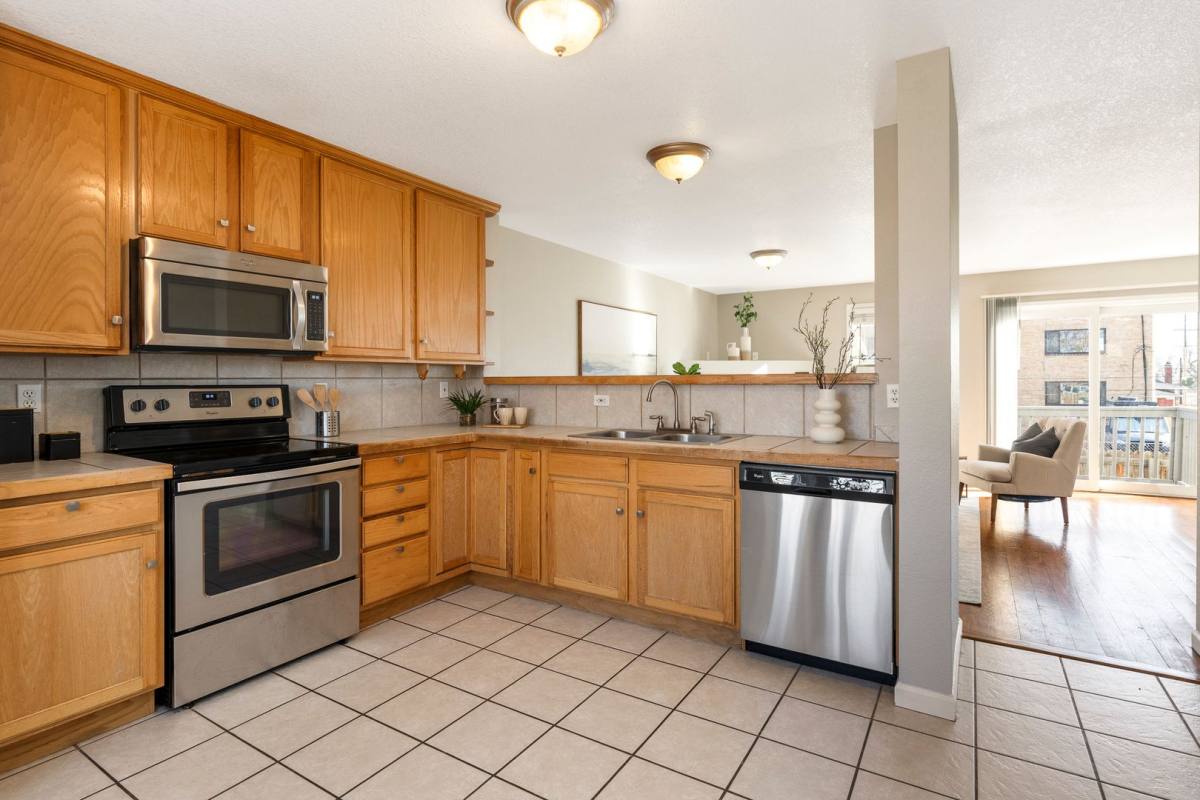 Townhouse for rent at 3130 W 38th Ave, Denver, CO 80211