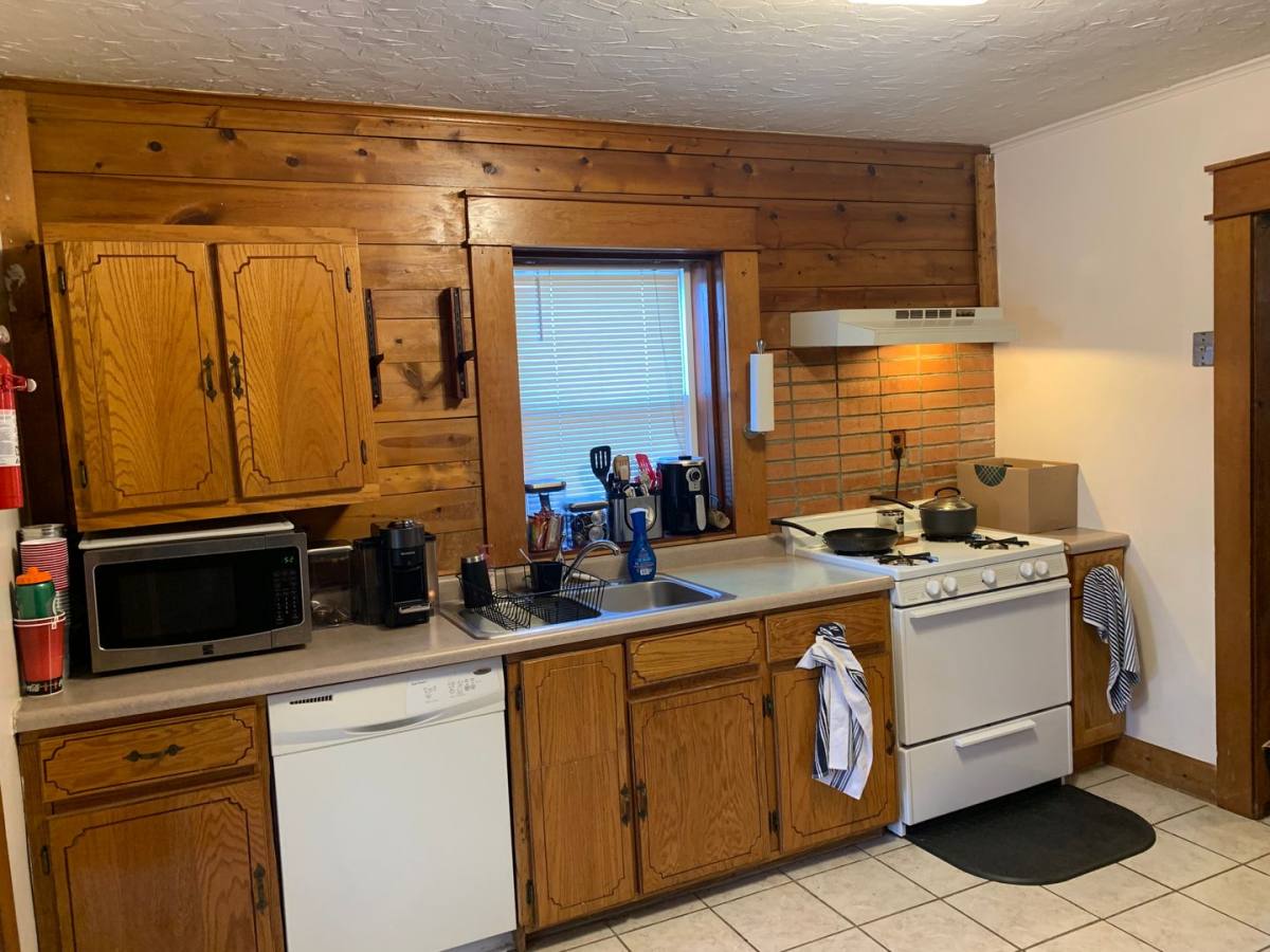 House for rent at 302 E 17th St, Bloomington, IN 47408
