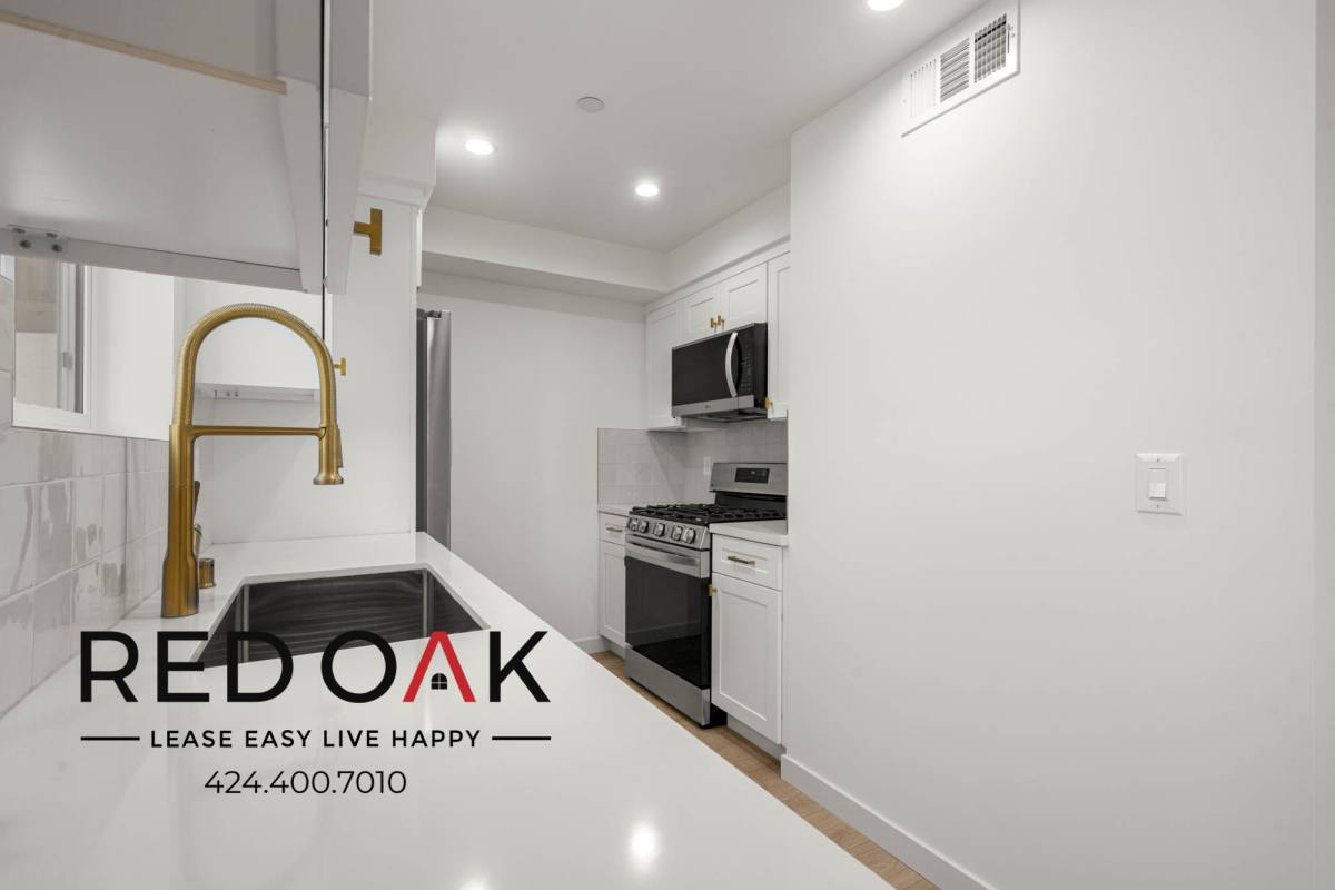 Condo for rent at 415 N La Fayette Park Place #417, Los Angeles, CA 90026