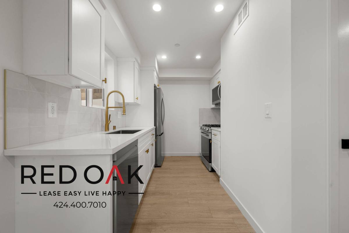 Condo for rent at 415 N La Fayette Park Place #417, Los Angeles, CA 90026