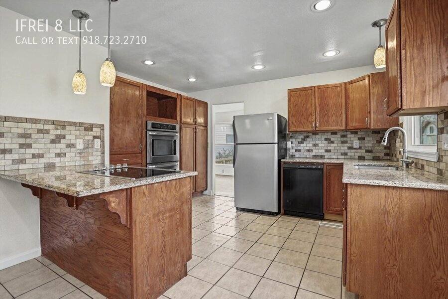House for rent at 3802 S Allegheny Ave, Tulsa, OK 74135