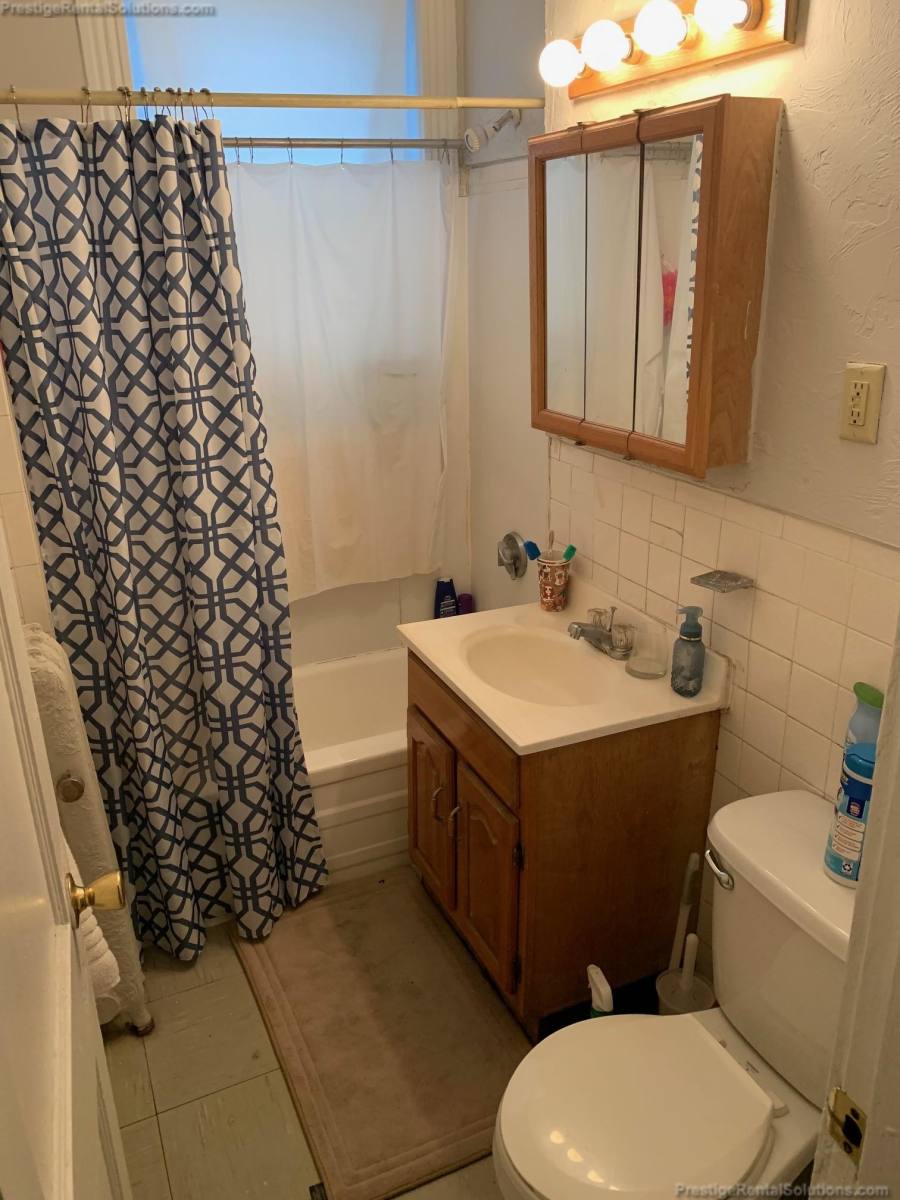 Apartment for rent at 31 Gardner St #7, Allston, MA 02134