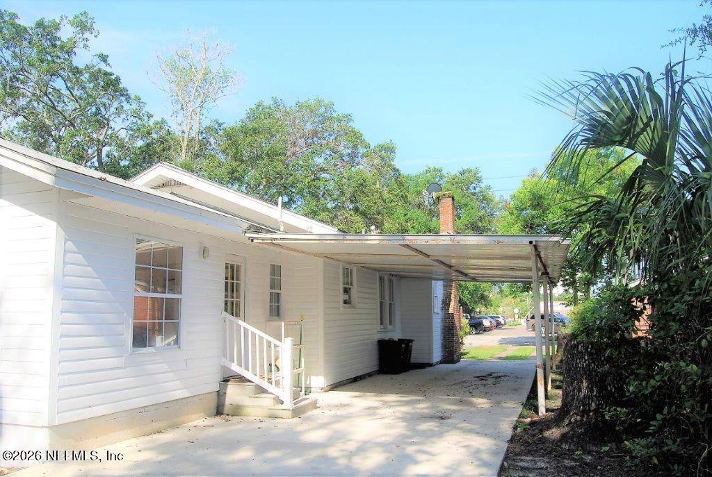 Apartment for rent at 1417 Larue Ave, Jacksonville, FL 32207