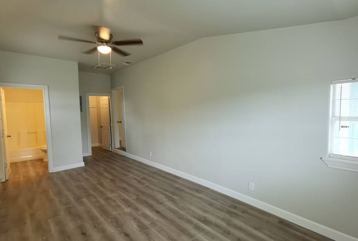 House for rent at 119 Knollwood Dr, San Antonio, TX 78227