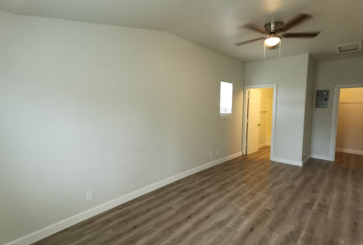 House for rent at 119 Knollwood Dr, San Antonio, TX 78227