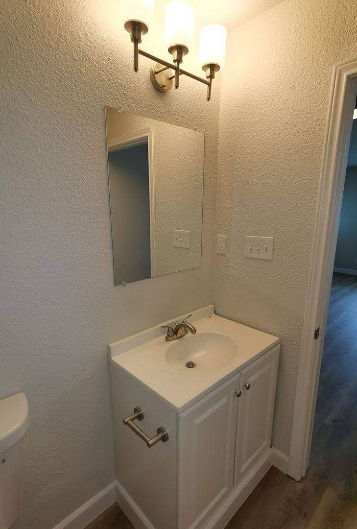 House for rent at 119 Knollwood Dr, San Antonio, TX 78227