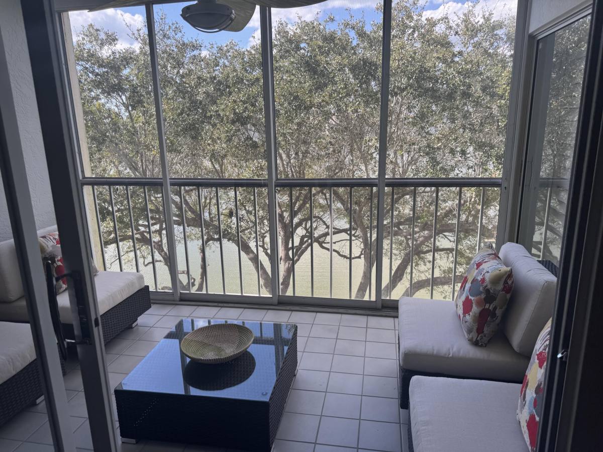Apartment for rent at 14111 Royal Vista Dr #404, Delray Beach, FL 33484