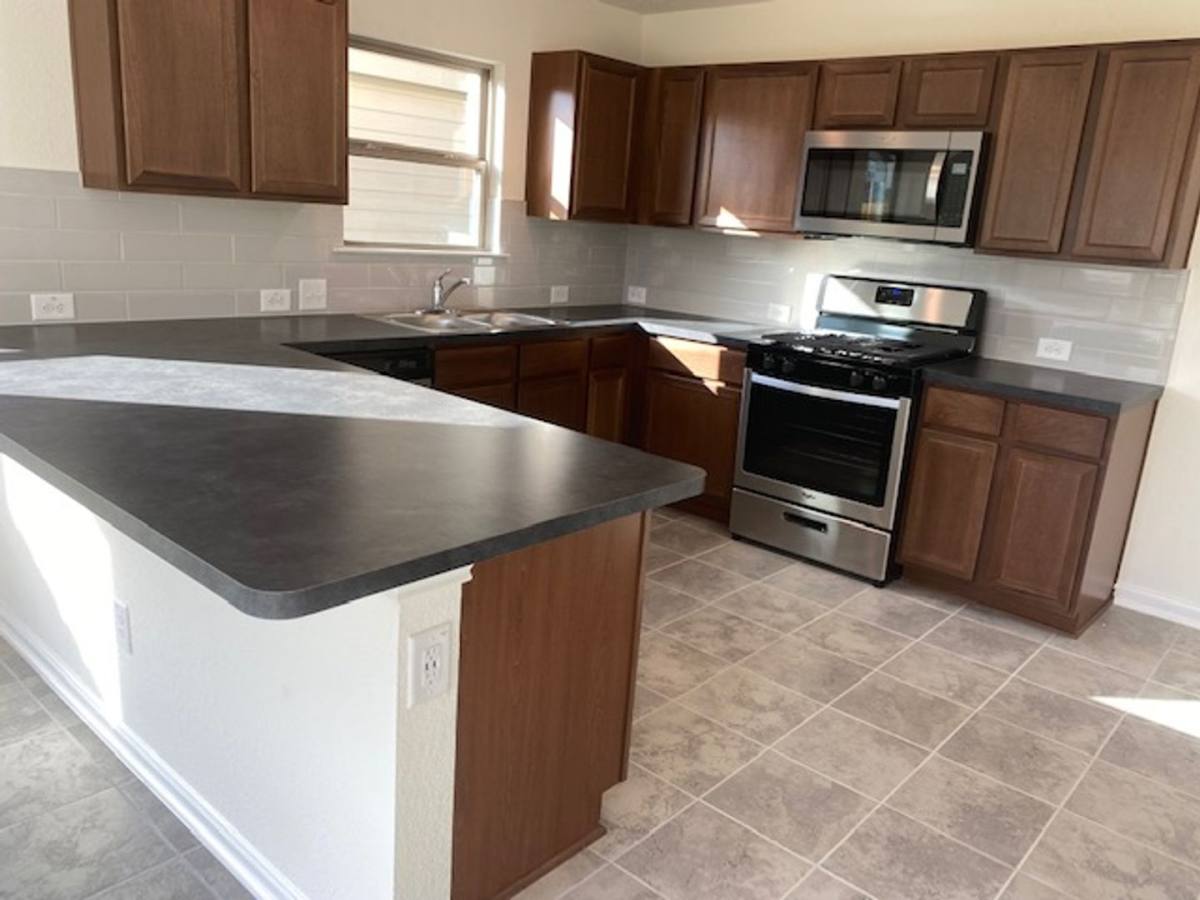 House for rent at 727 Hardwood Grove Court, Houston, TX 77090