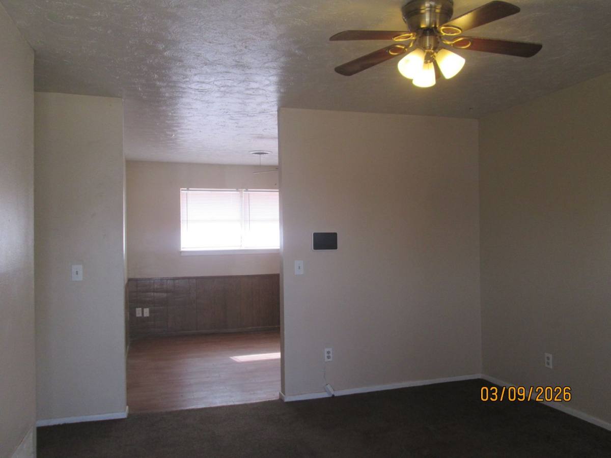 House for rent at 1321 Navajo Trail, Plainview, TX 79072