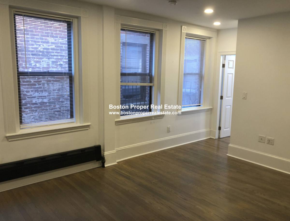 Apartment for rent at 7 Myrtle St #8, Boston, MA 02114