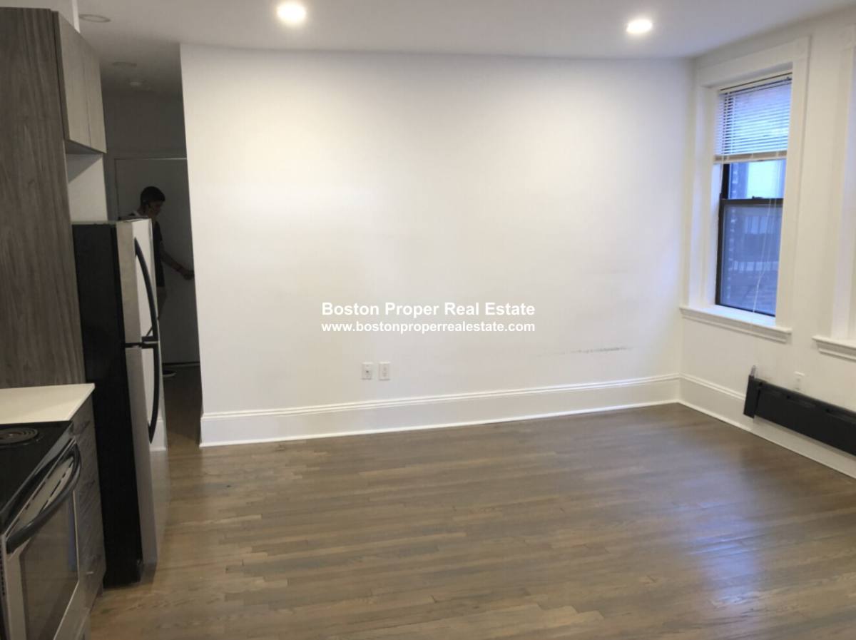 Apartment for rent at 7 Myrtle St #8, Boston, MA 02114