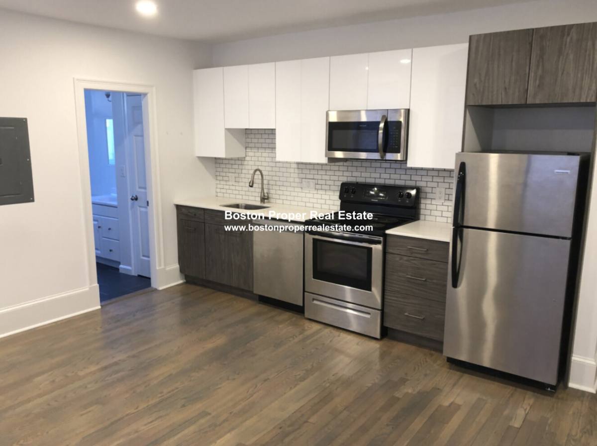 Apartment for rent at 7 Myrtle St #8, Boston, MA 02114