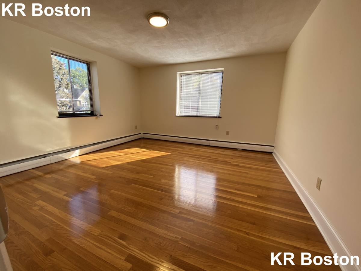 Apartment for rent at 222 Babcock St #3A, Brookline, MA 02446
