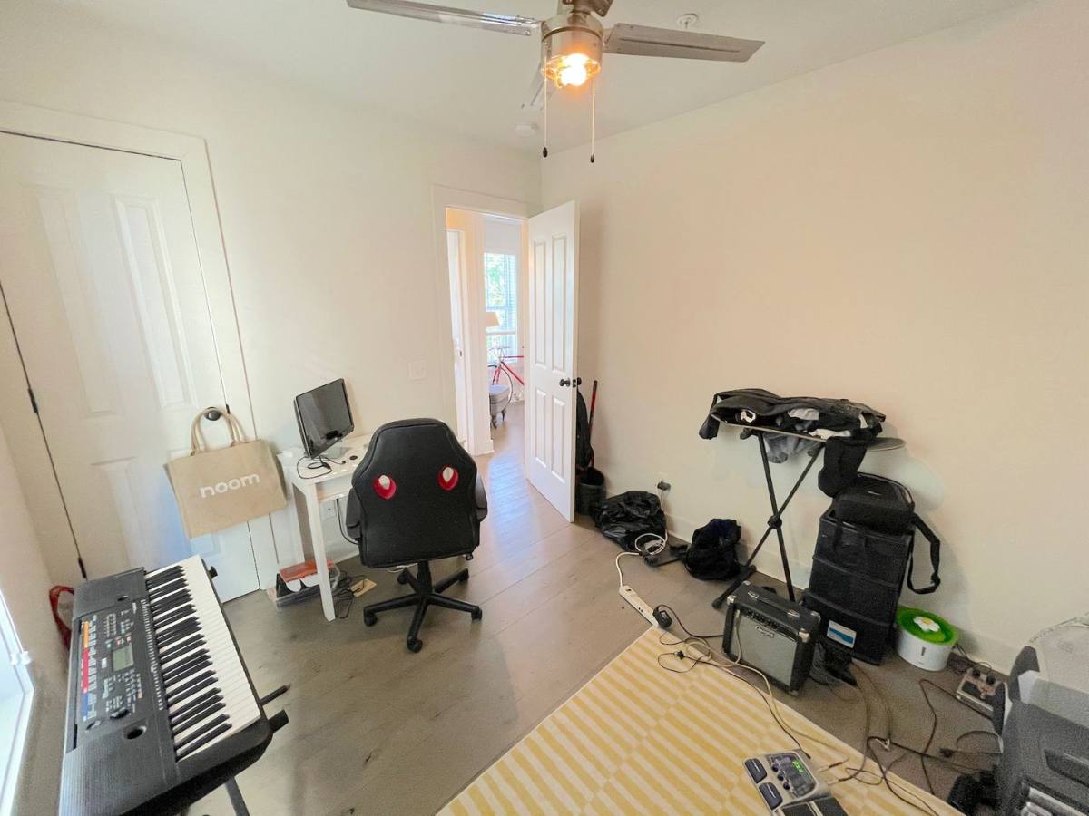 Apartment for rent at 613 E Duffy Lane, Savannah, GA 31401