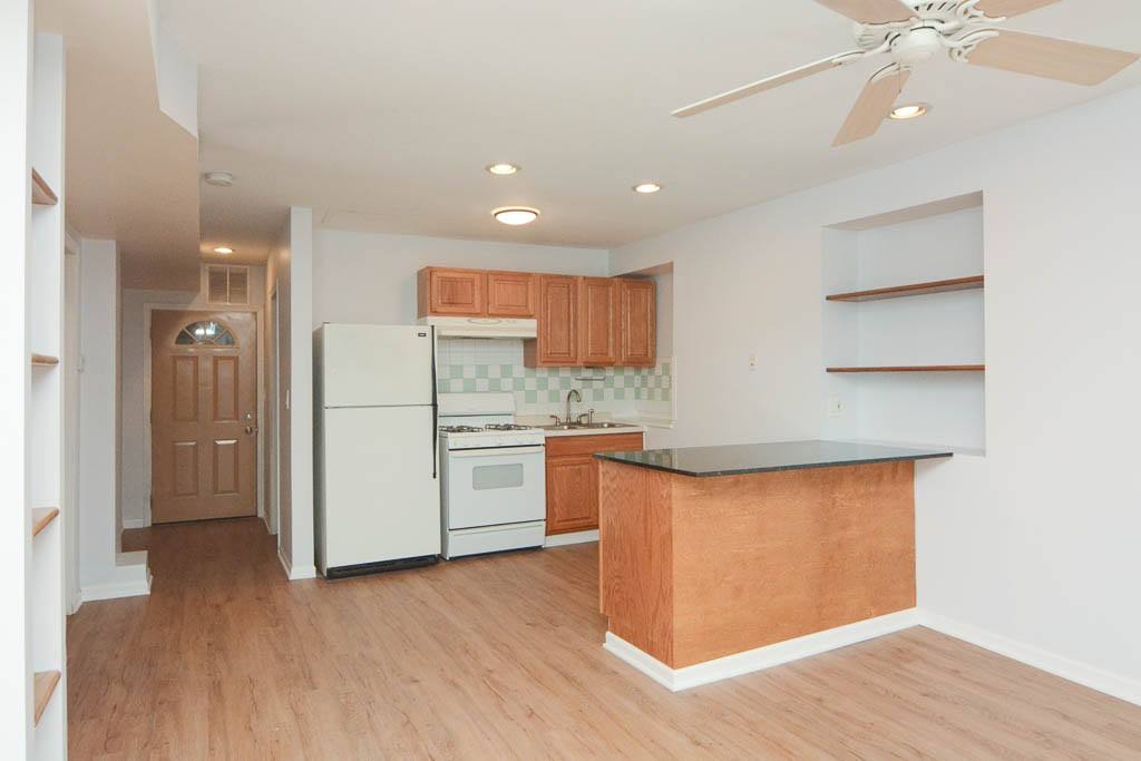 Apartment for rent at 2347 24th Place #DFG, Chicago, IL 60608