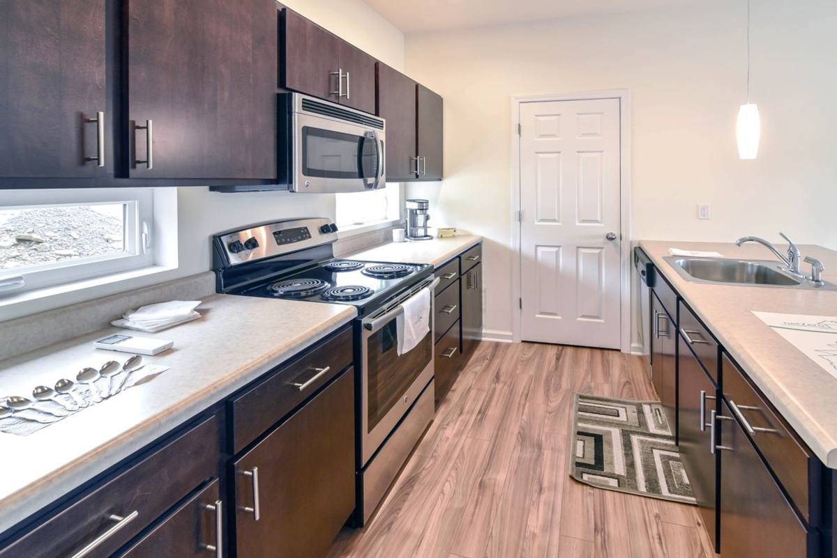 Apartment for rent at 994 Burdeck St, Schenectady, NY 12306