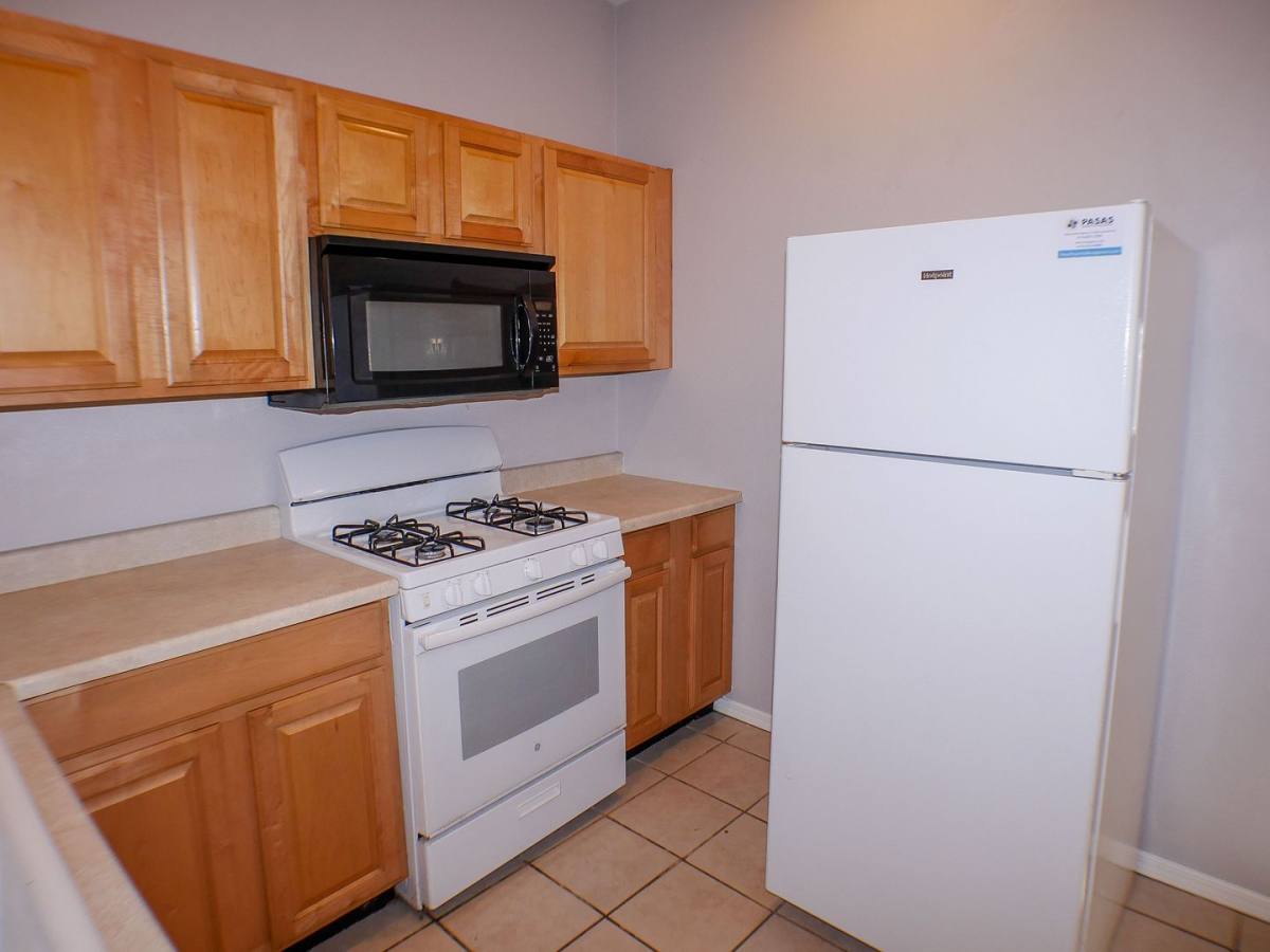 Apartment for rent at 4282-4284 Whittier St, San Diego, CA 92107