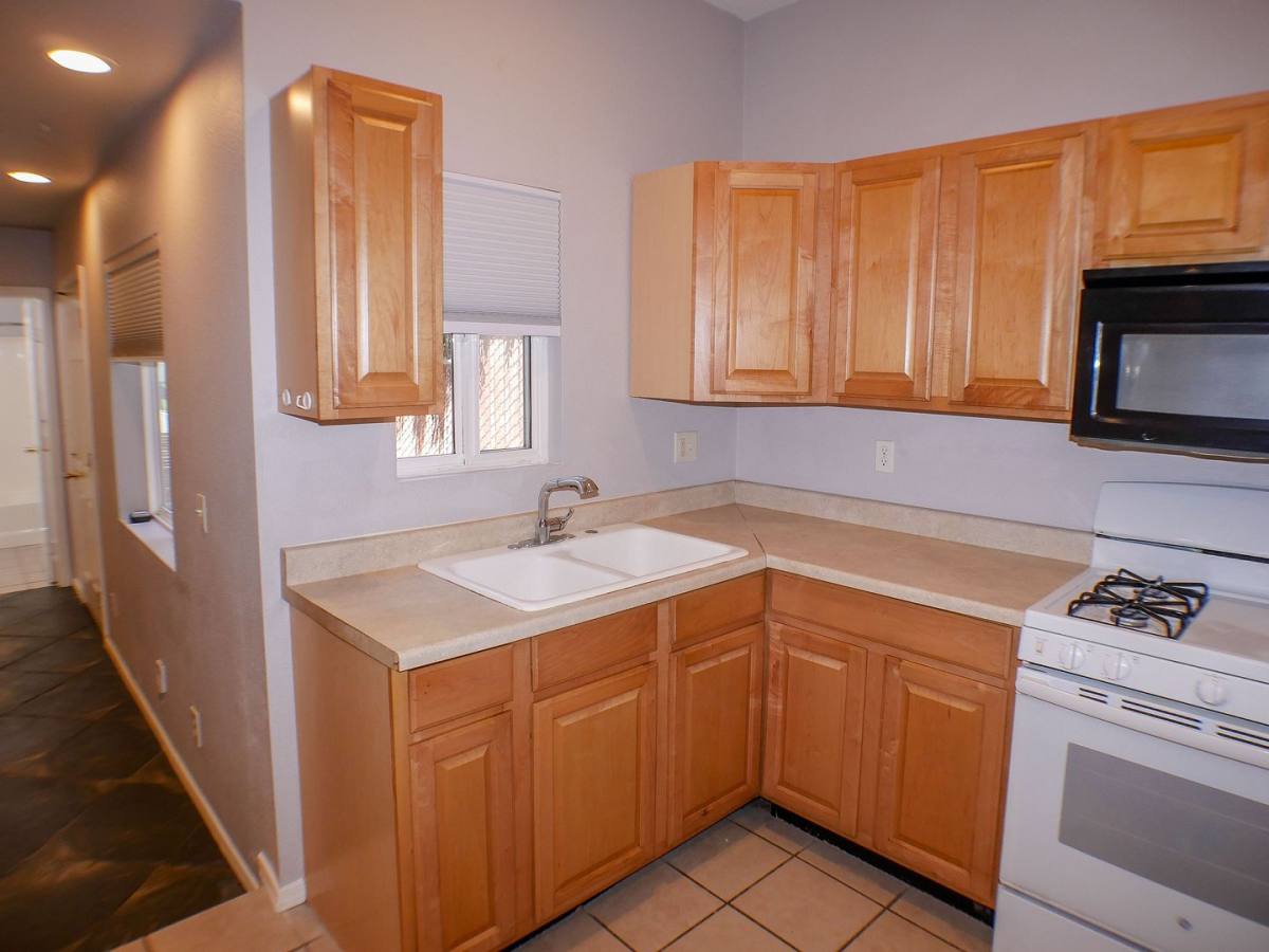 Apartment for rent at 4282-4284 Whittier St, San Diego, CA 92107