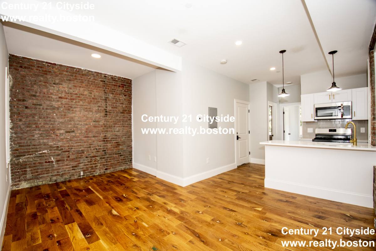 Apartment for rent at 142 Chelsea #2, East Boston, MA 02128