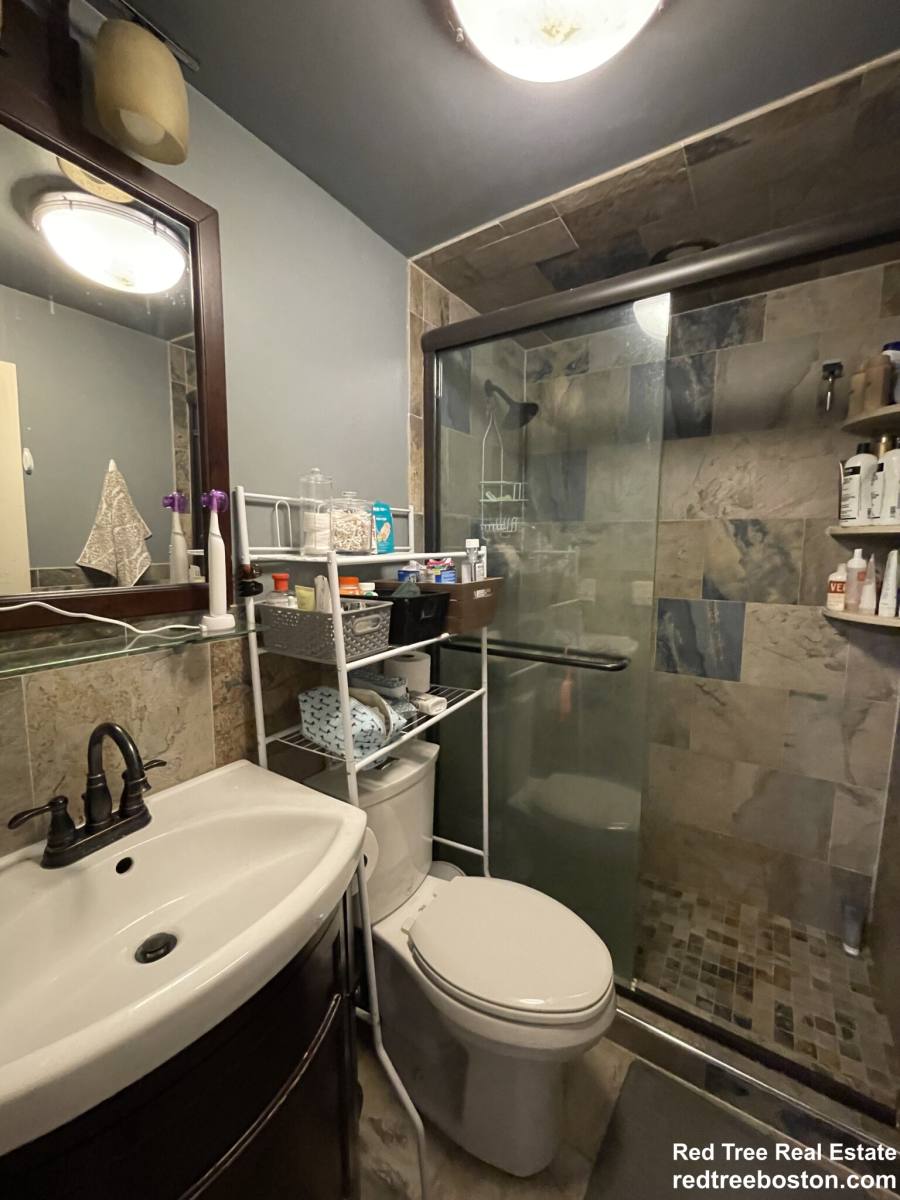 Apartment for rent at 914 Beacon St #2, Boston, MA 02215